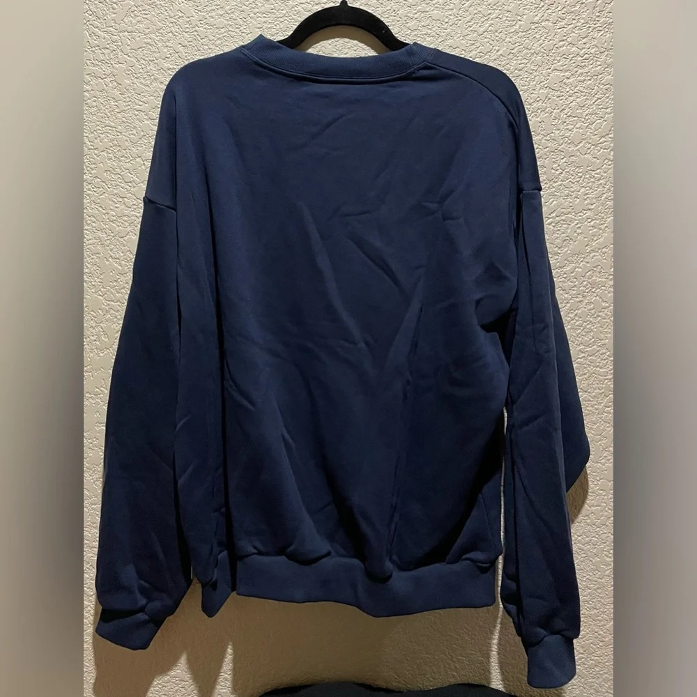 Alo Yoga NWT Accolade Crew Neck Pullover Sweatshirt Navy Size M Oversized